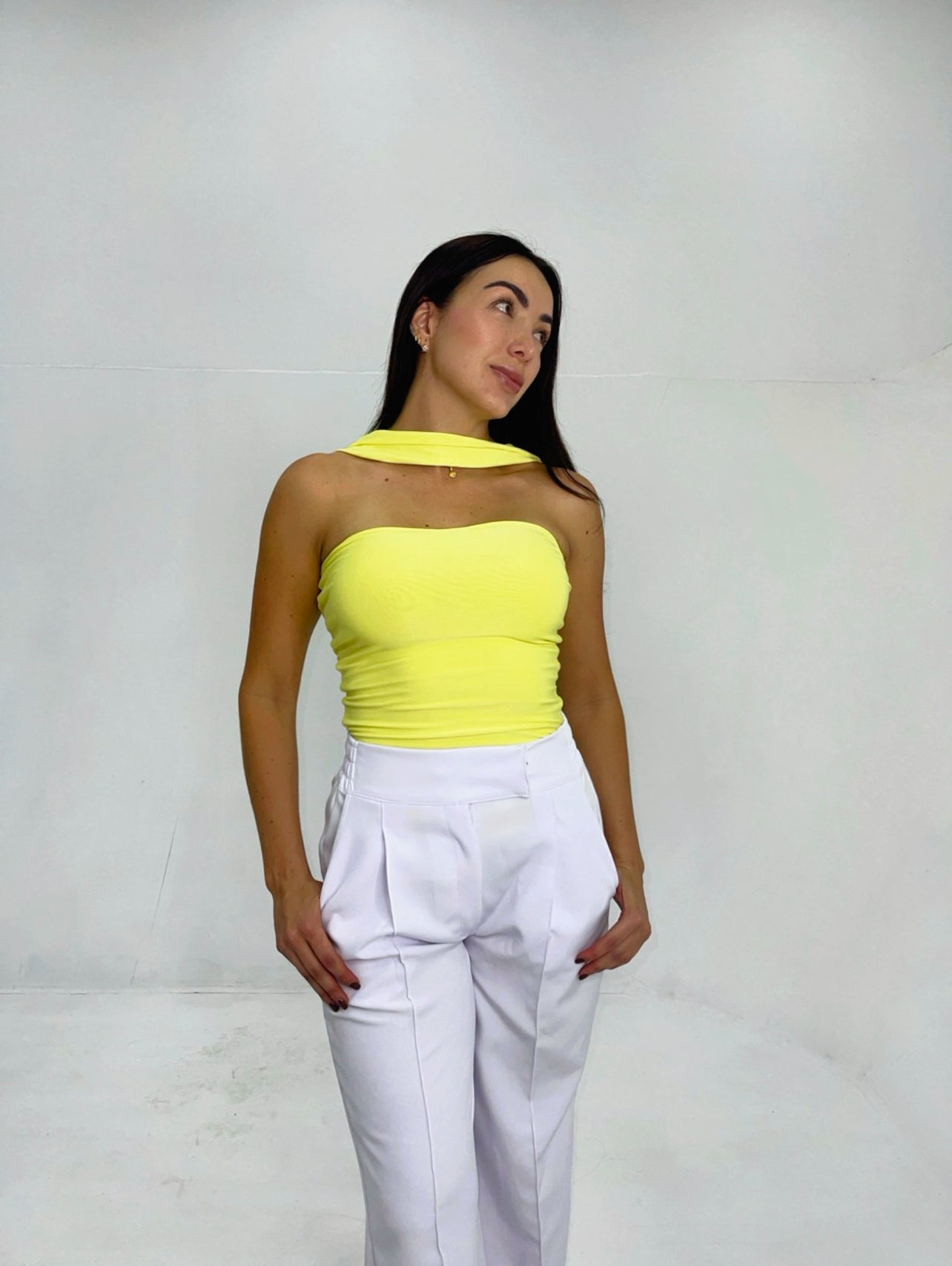 Top Leonor Amarillo