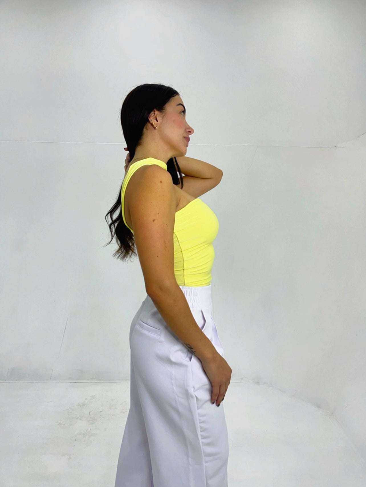 Top Leonor Amarillo