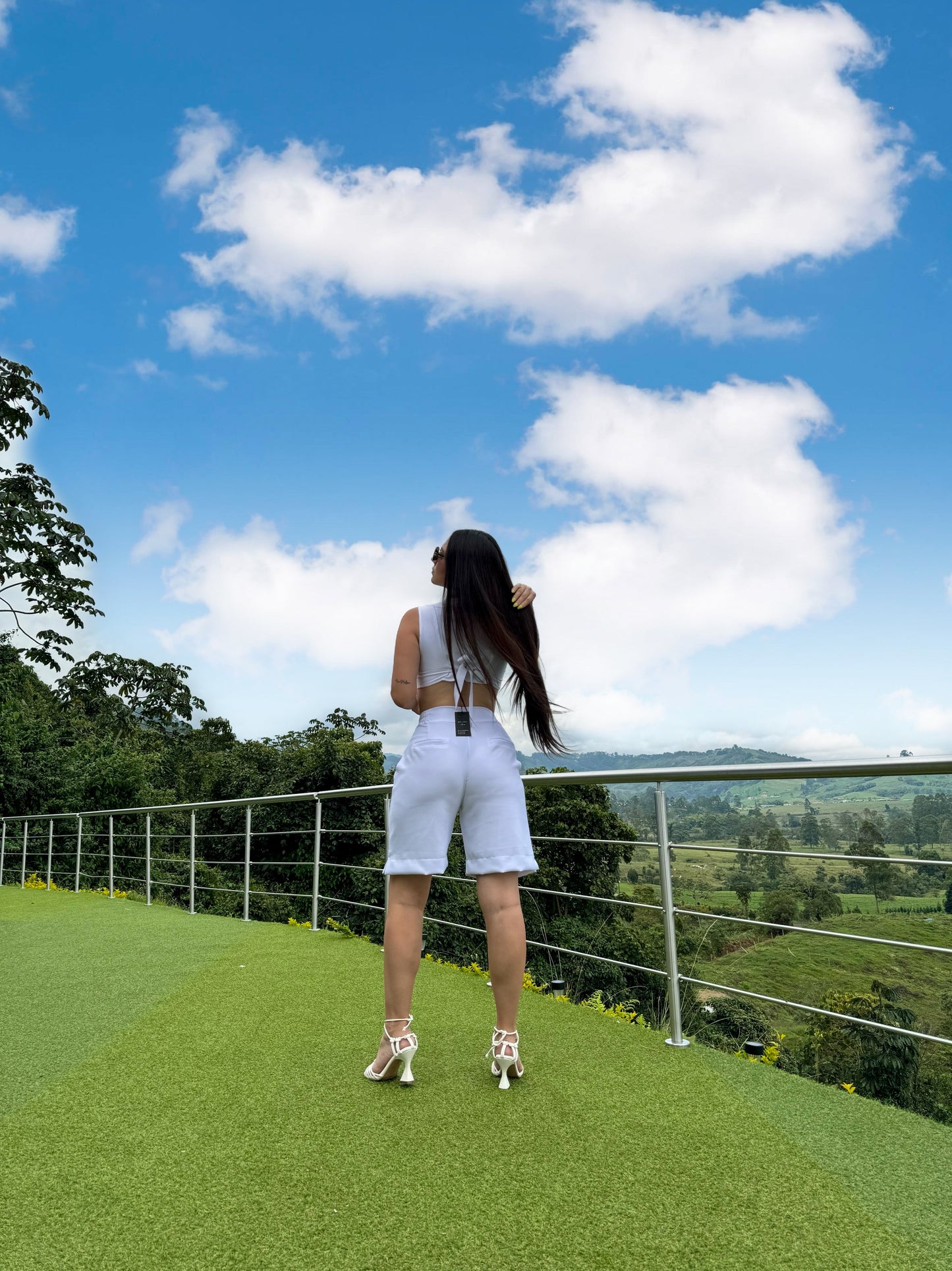 Bermuda Celia Blanca