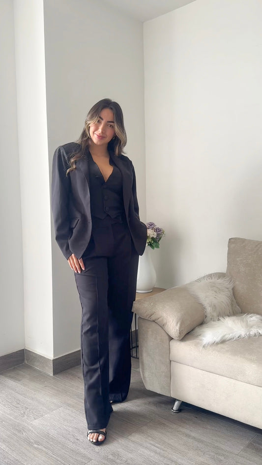 Combo Blazer + Chaleco + Pantalon Negro